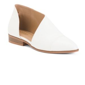 Catherine Malandrino White Pointed Toe Flats Size 7 New.
